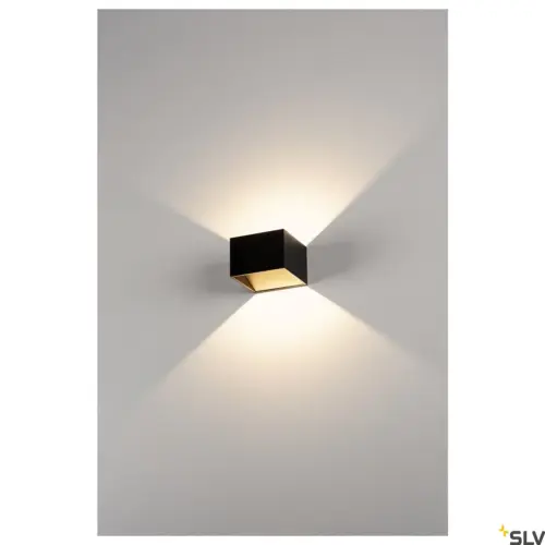 LOGS IN Aplique LED Cuadrado Negro/Latón