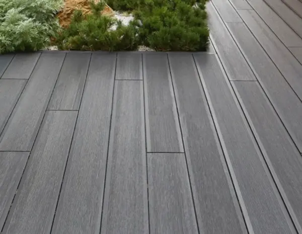 Deck exterior sintético sólido/grappa oculta