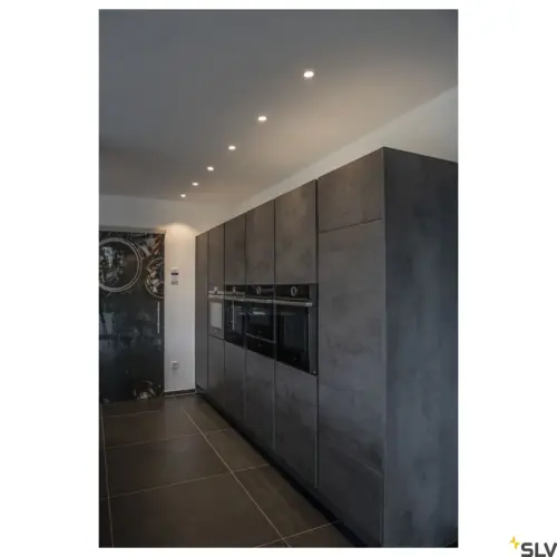 NEW TRIA® UNIVERSAL 68 Lamp