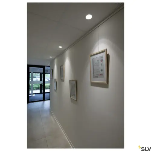 NEW TRIA® UNIVERSAL 68 Lamp