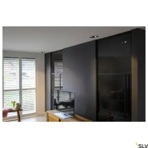 NOUVEAU TRIA® 155 Lampe noire