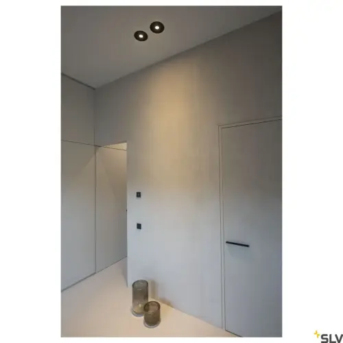 NEW TRIA 1 Lamp Round Black