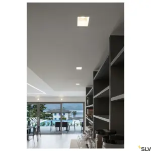 PLASTRA Lampe carrée blanche