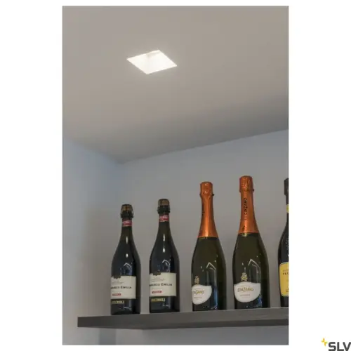 PLASTRA Lampe carrée blanche